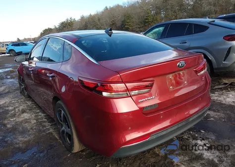 2018 Kia Optima S z USA, uszkodzony, nr VIN 5XXGT4L3XJG237047